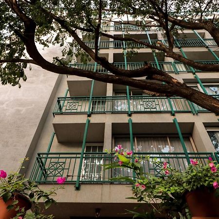 Bougainvilla Apartment Surat Esterno foto